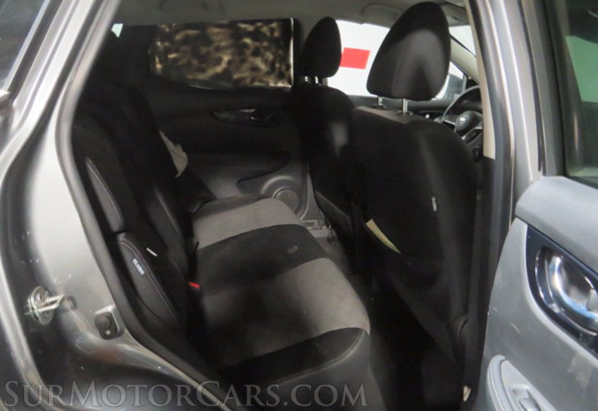 2020 Nissan Rogue Sport - Image 27