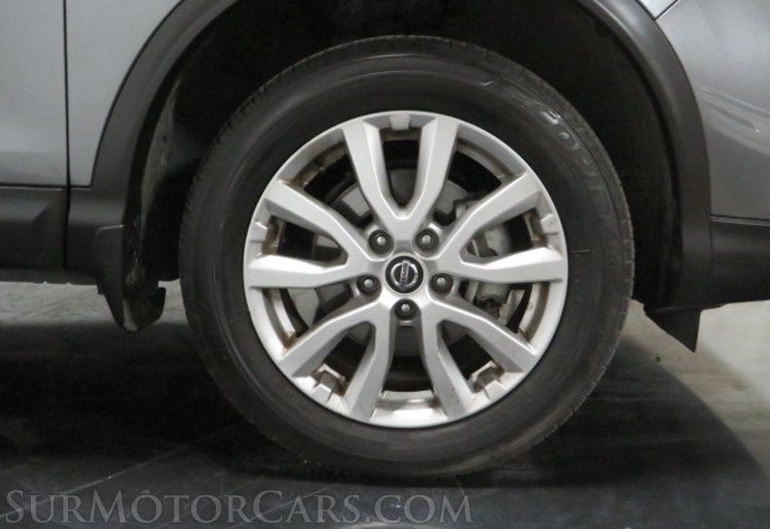 2020 Nissan Rogue Sport - Image 17