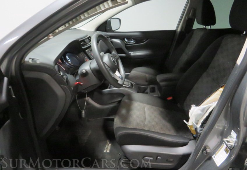 2020 Nissan Rogue Sport - Image 22