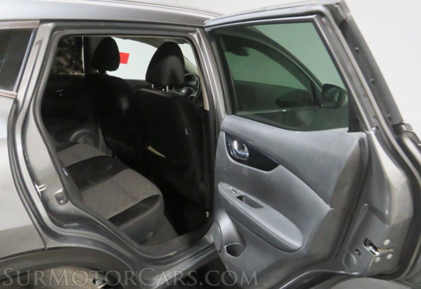 2020 Nissan Rogue Sport - Image 21