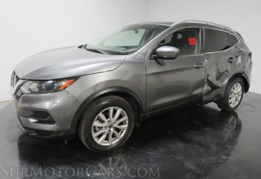 2020 Nissan Rogue Sport - Image 2