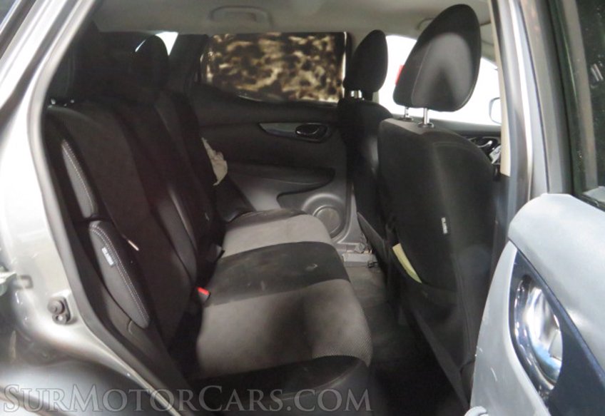 2020 Nissan Rogue Sport - Image 26