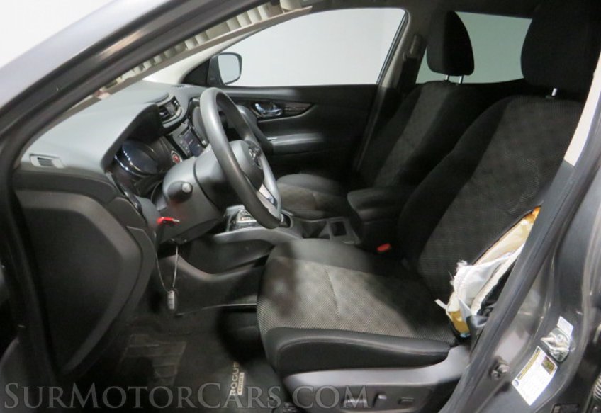 2020 Nissan Rogue Sport - Image 23