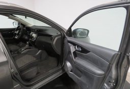 2020 Nissan Rogue Sport - Image 19