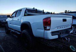 2016 Toyota Tacoma - Image 3