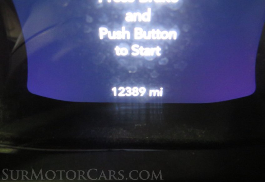 2022 Jeep Wrangler - Image 23