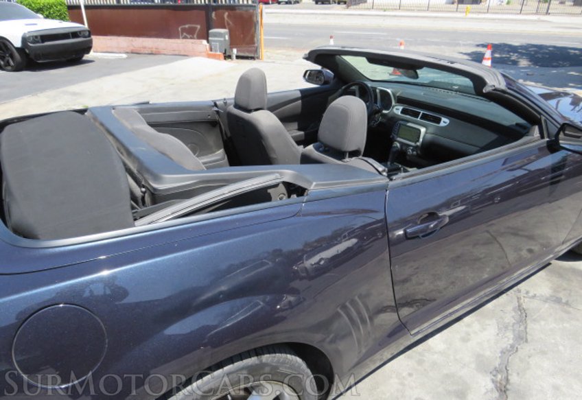 2014 Chevrolet Camaro - Image 16