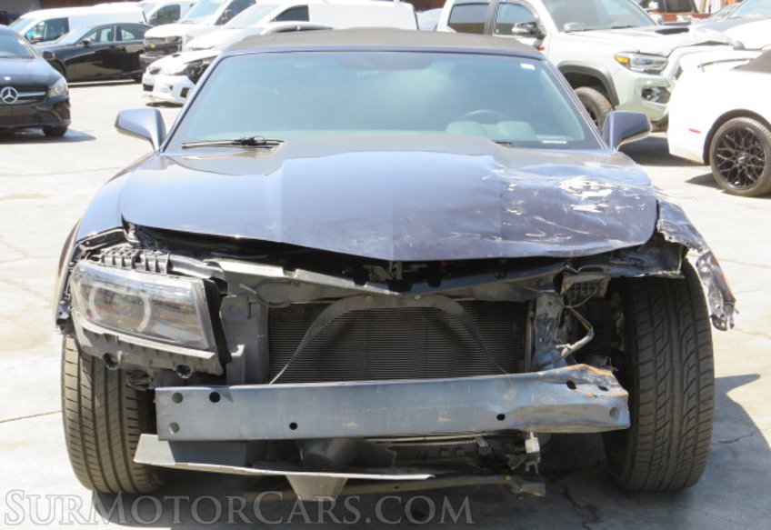 2014 Chevrolet Camaro - Image 13