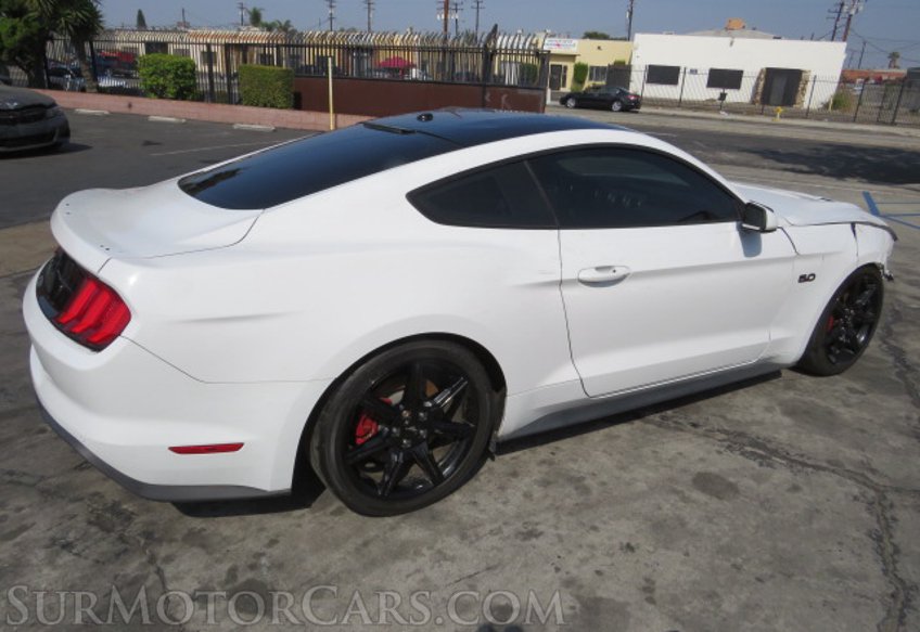 2019 Ford Mustang - Image 7