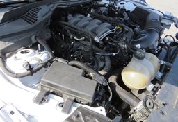 2019 Ford Mustang - Image 43