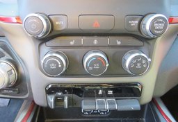 2020 Ram 1500 - Image 40