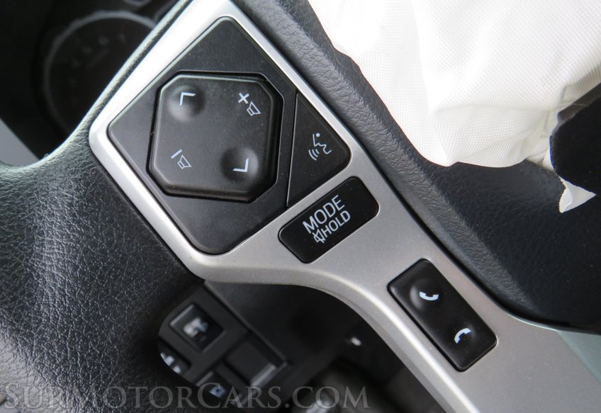 2020 Toyota Tundra 4WD - Image 35