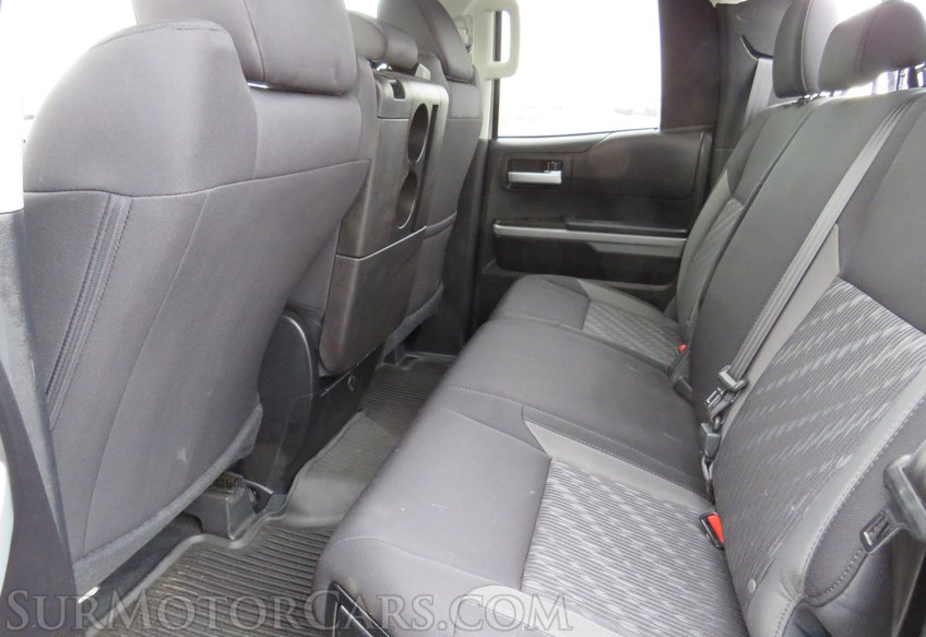 2020 Toyota Tundra 4WD - Image 32