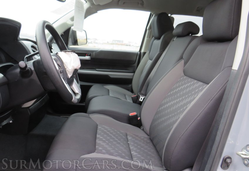 2020 Toyota Tundra 4WD - Image 25