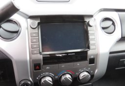 2020 Toyota Tundra 4WD - Image 41