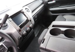 2020 Toyota Tundra 4WD - Image 37