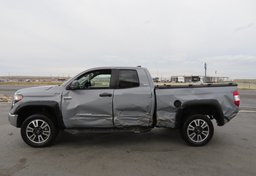 2020 Toyota Tundra 4WD - Image 8