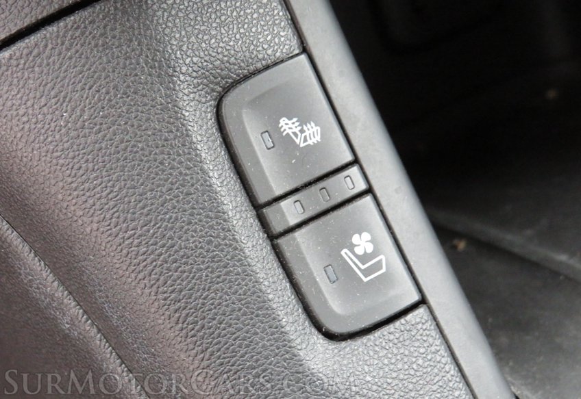 2019 GMC Acadia - Image 55