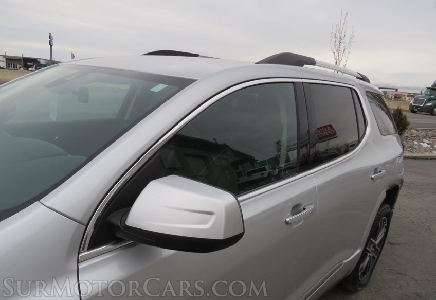 2019 GMC Acadia - Image 16