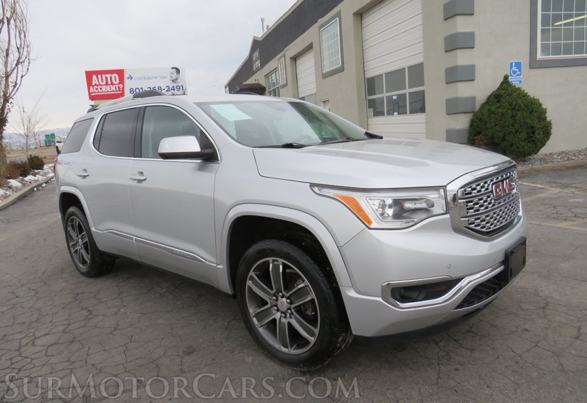 2019 GMC Acadia - Image 2