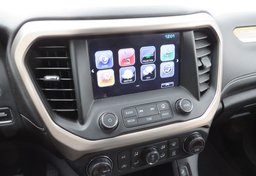 2019 GMC Acadia - Image 44