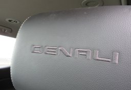 2019 GMC Acadia - Image 54