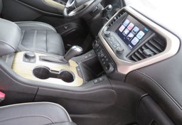 2019 GMC Acadia - Image 45
