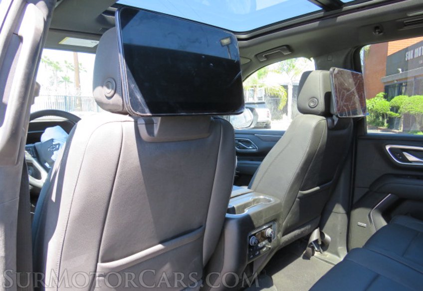 2022 Chevrolet Suburban - Image 33