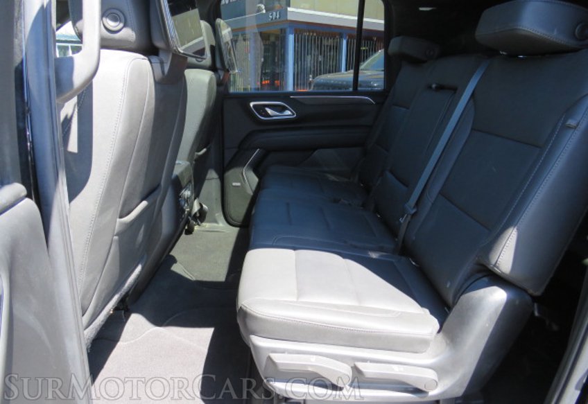 2022 Chevrolet Suburban - Image 29