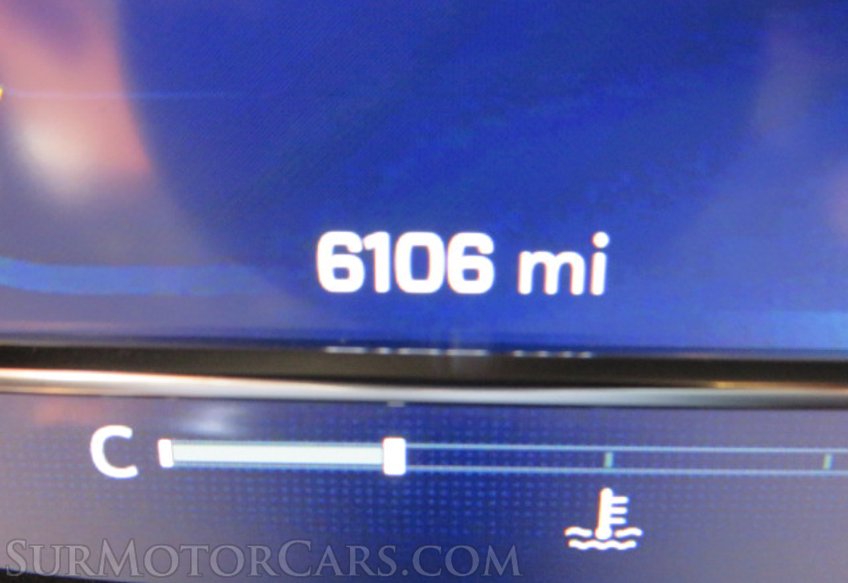 2022 Chevrolet Suburban - Image 36