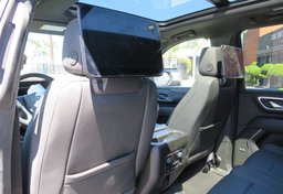 2022 Chevrolet Suburban - Image 33