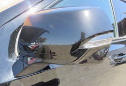 2022 Chevrolet Suburban - Image 19