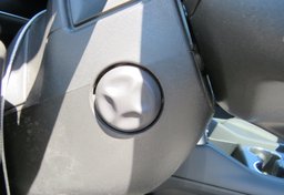 2022 Chevrolet Suburban - Image 42