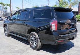 2022 Chevrolet Suburban - Image 9