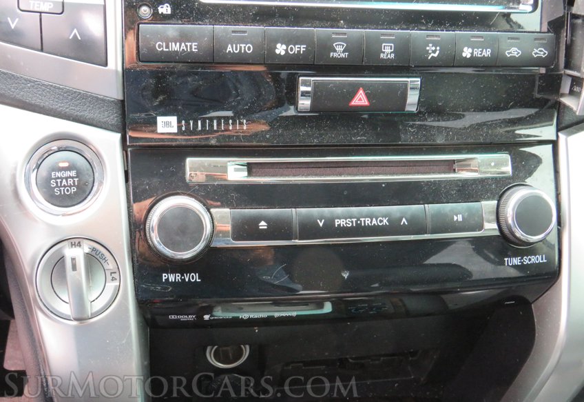 2015 Toyota Land Cruiser - Image 37