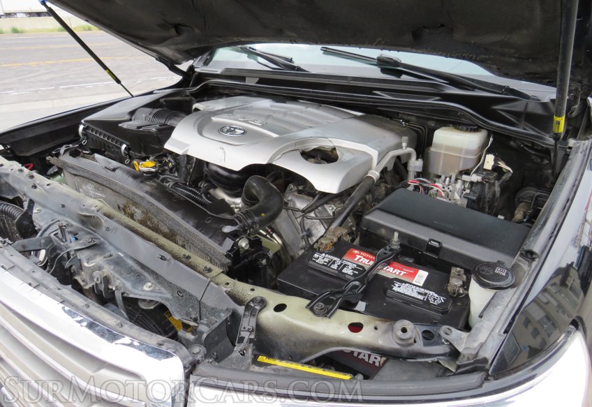 2015 Toyota Land Cruiser - Image 54