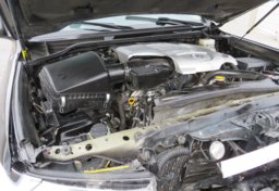 2015 Toyota Land Cruiser - Image 56