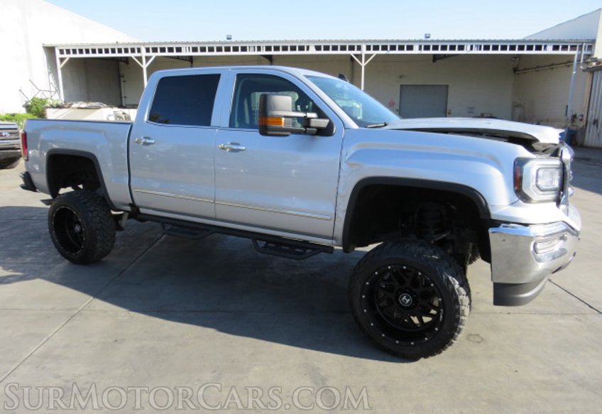 2017 GMC Sierra 1500 - Image 4