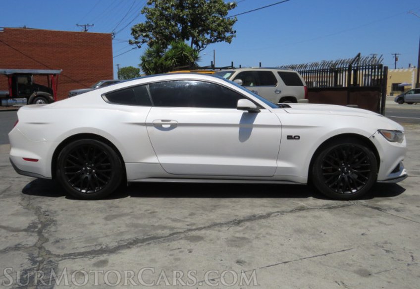2017 Ford Mustang - Image 11