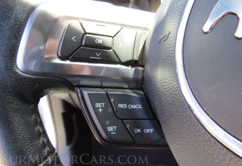 2017 Ford Mustang - Image 28