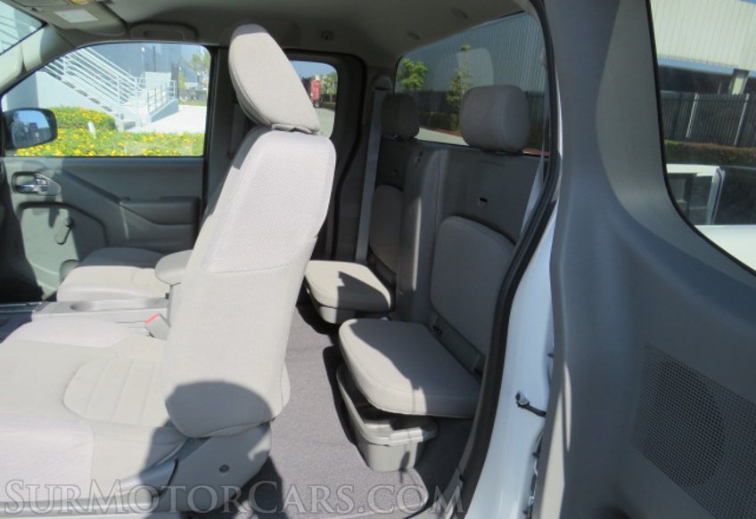 2019 Nissan Frontier - Image 30