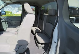 2019 Nissan Frontier - Image 30