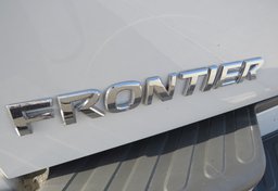 2019 Nissan Frontier - Image 21