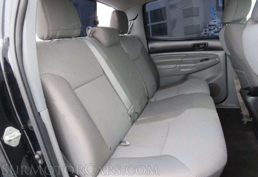 2014 Toyota Tacoma - Image 22