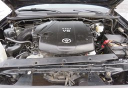 2014 Toyota Tacoma - Image 41