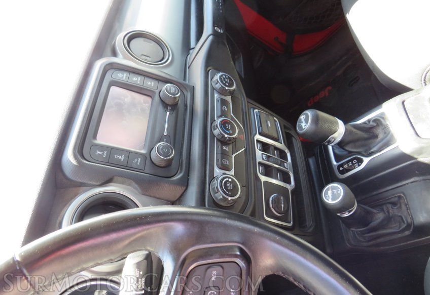 2018 Jeep Wrangler Unlimited - Image 36