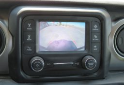 2018 Jeep Wrangler Unlimited - Image 37