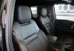 Thumbnail of 2023 Nissan Frontier