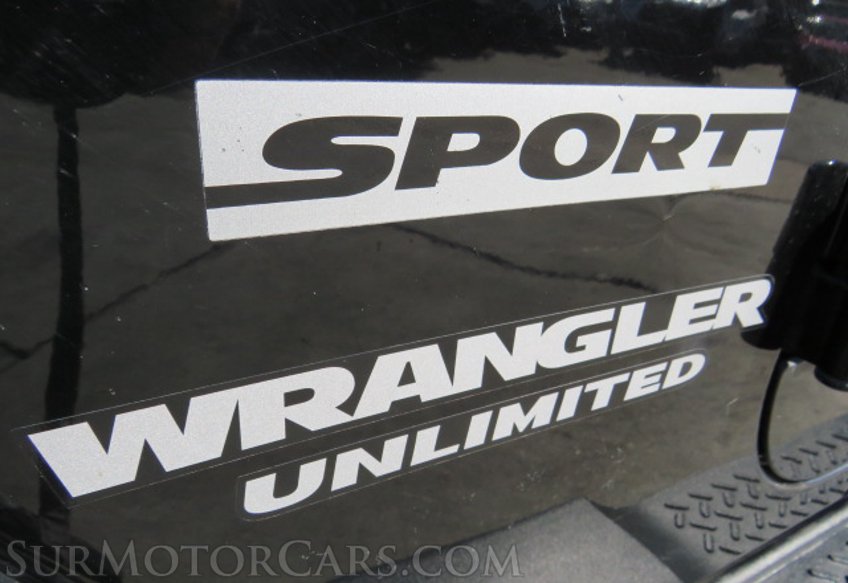 2012 Jeep Wrangler Unlimited - Image 14