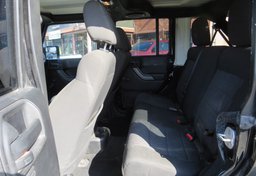 2012 Jeep Wrangler Unlimited - Image 28